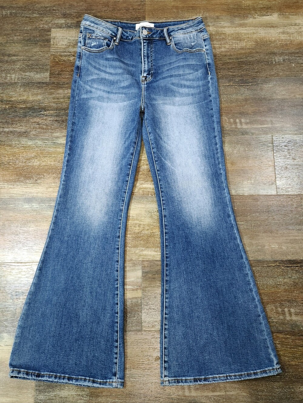 ✨ Upgrade Your Denim Collection with these Risen Jeans! ✨